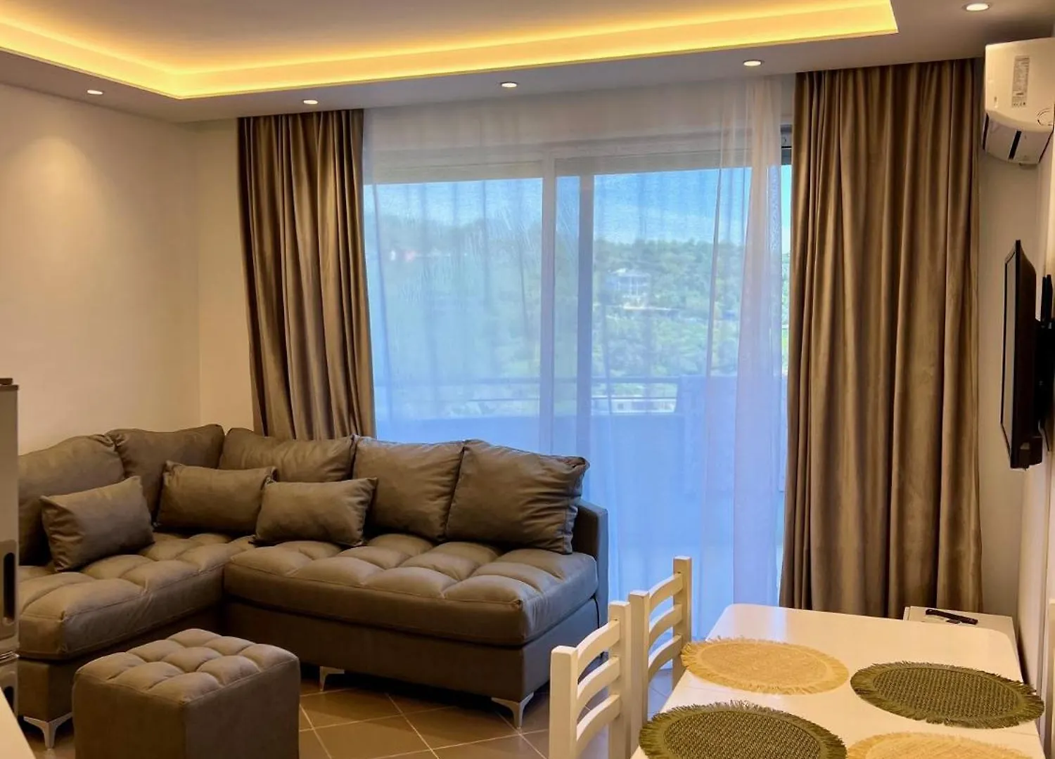 Best Summer Apartment Palace 골렘